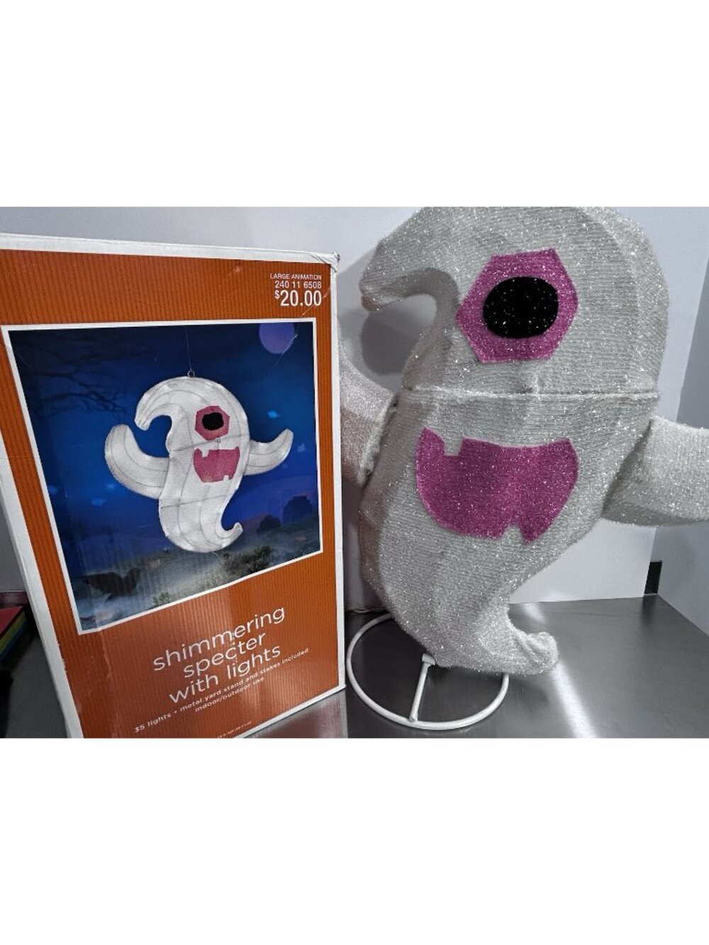 HALLOWEEN 18" Tall SHIMMERING WHITE GHOST SPECTER w/Lights 35-Lights & Box Prop